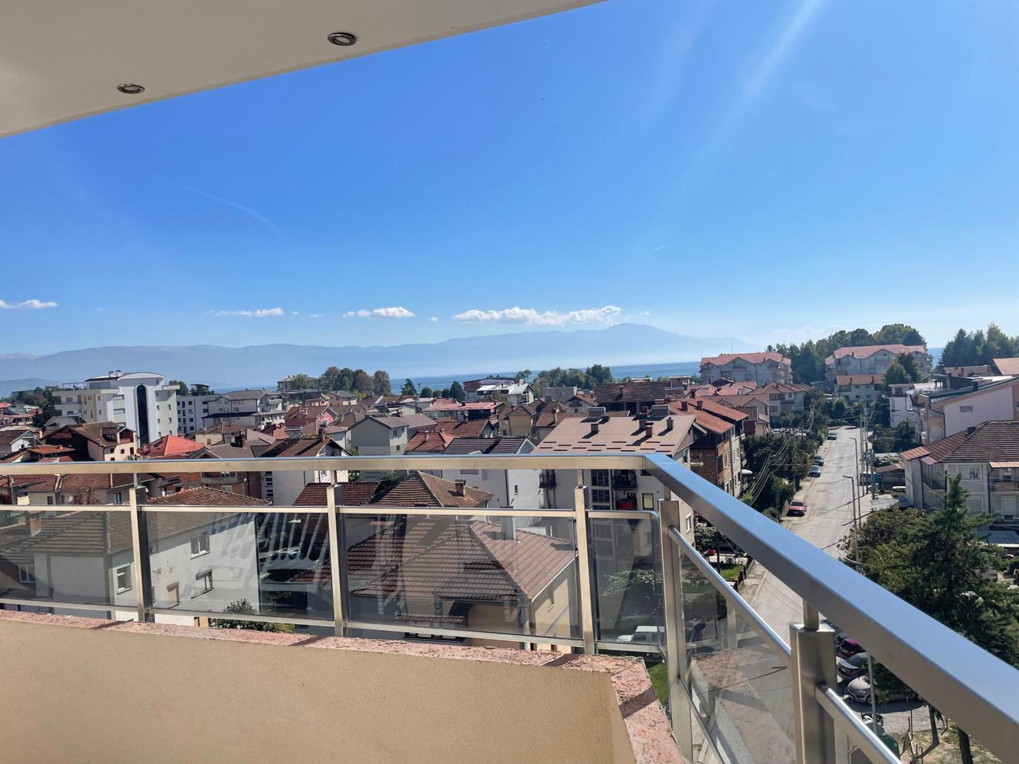 Hotel Majestic Struga Exterior photo