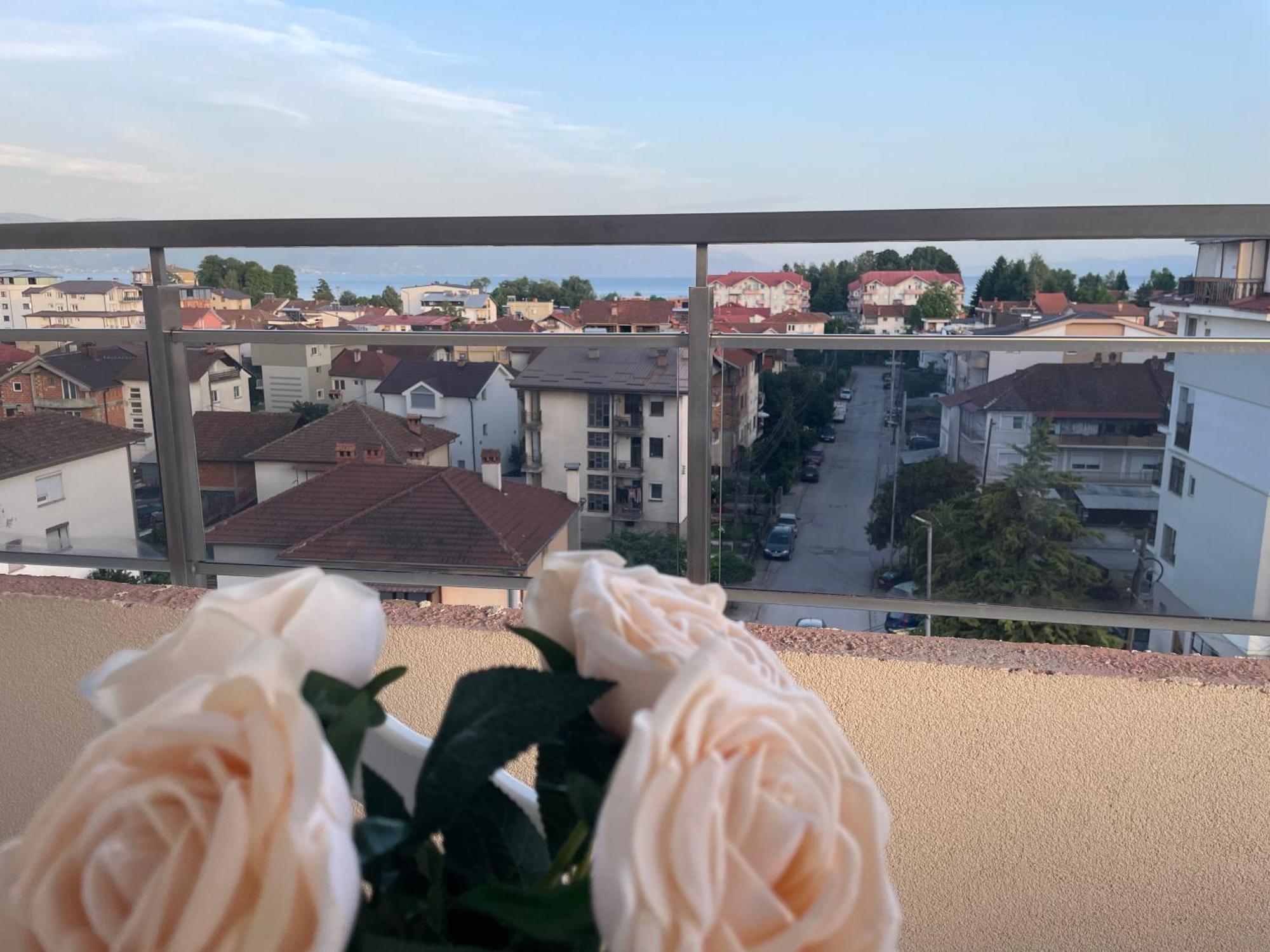 Hotel Majestic Struga Exterior photo